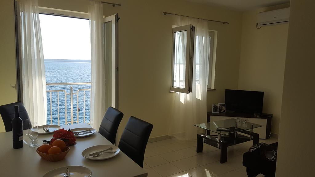 Apartments And Rooms Kod Mate Tribanj-Kruscica Esterno foto